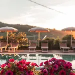 La Mortella 5* Albanella