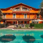 Bed & Breakfast La Mortella Albanella