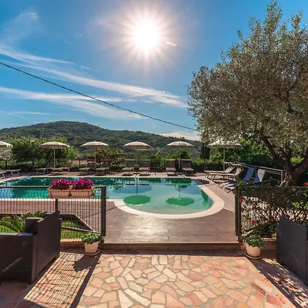 La Mortella 5* Albanella