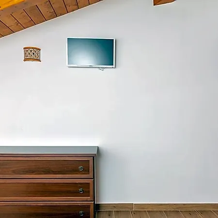 Frühstückspension La Mortella 5*