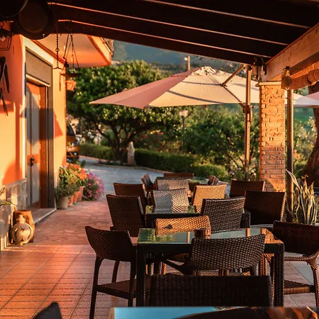 La Mortella Bed & Breakfast