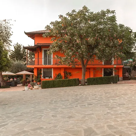 Bed & Breakfast La Mortella Albanella