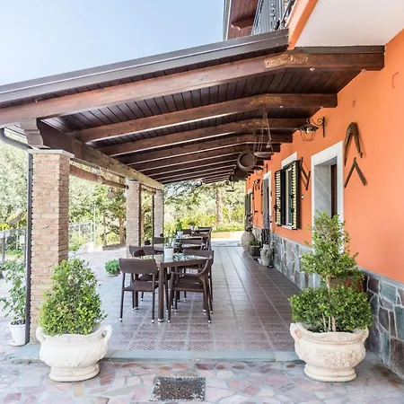 La Mortella ベッド・アンド・ブレックファスト 5*