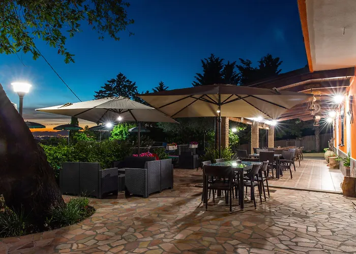 Couette-café La Mortella Albanella