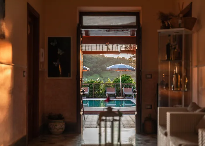 فندق مبيت وإفطار La Mortella 5*