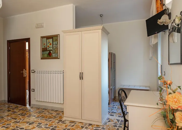فندق مبيت وإفطار La Mortella Albanella