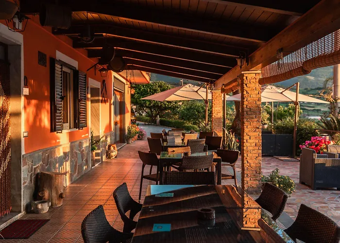 فندق مبيت وإفطار La Mortella 5*